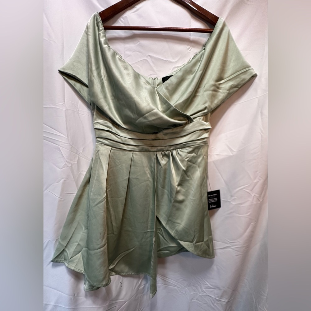 Lulus Womens Off the Shoulder Dress Asymmetrical Hem Satin Green - Picture 4 of 13